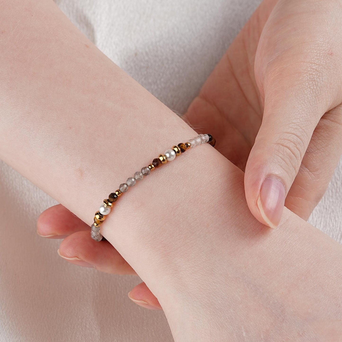 Labradorite & Tiger’s Eye Bracelet – Golden Aura Healing Crystal Jewelry for Empowerment